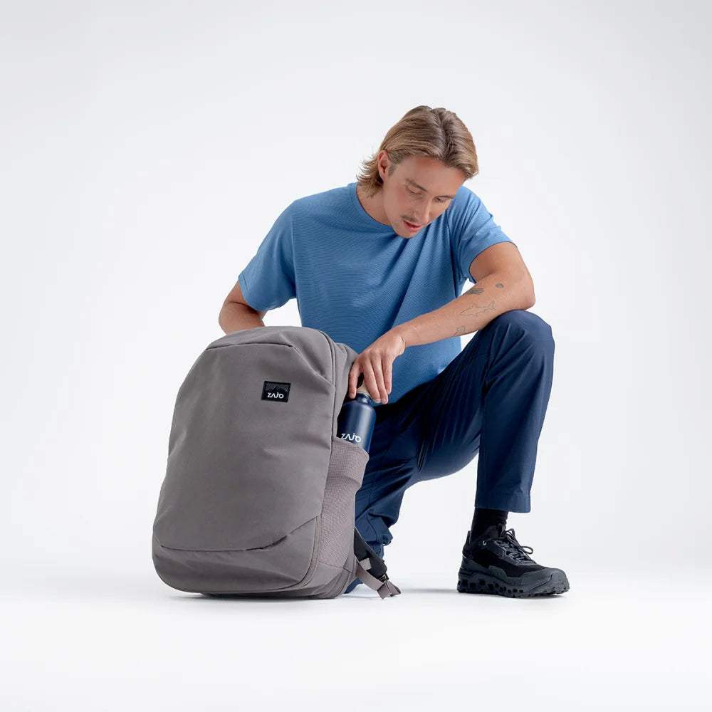 Monda 40l Carry On Backpack — Black
