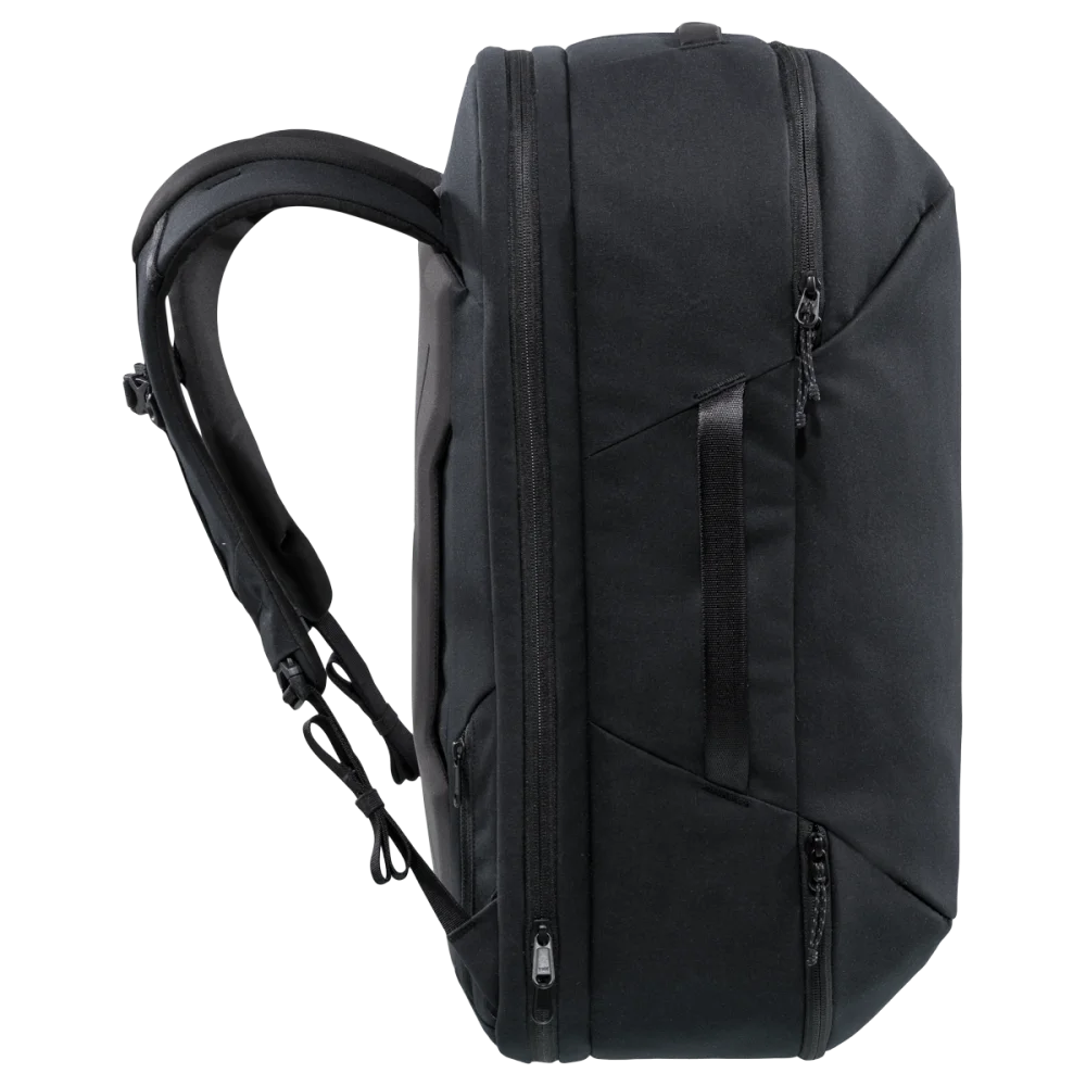 Monda 40l Carry On Backpack — Black